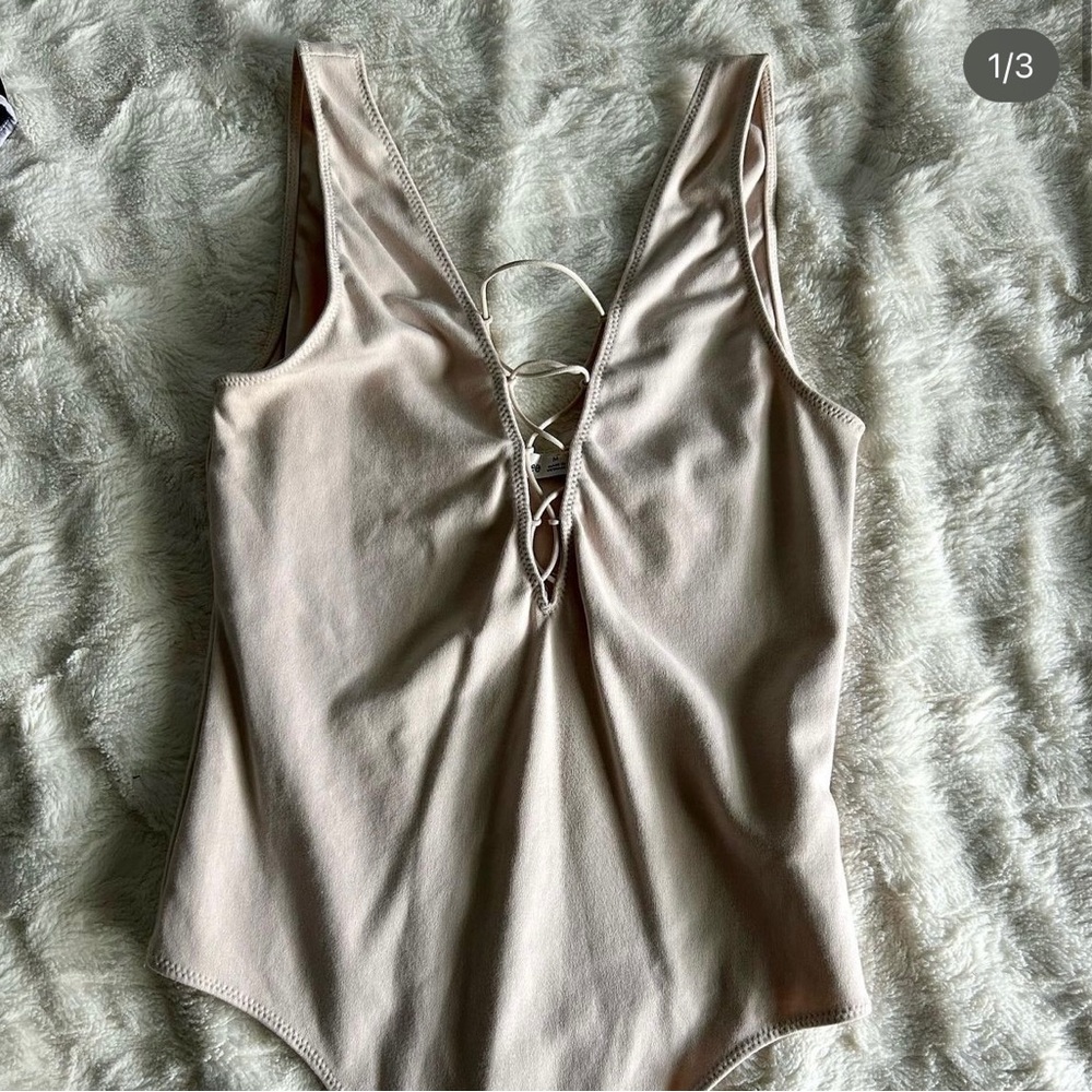 Wilfred body suit